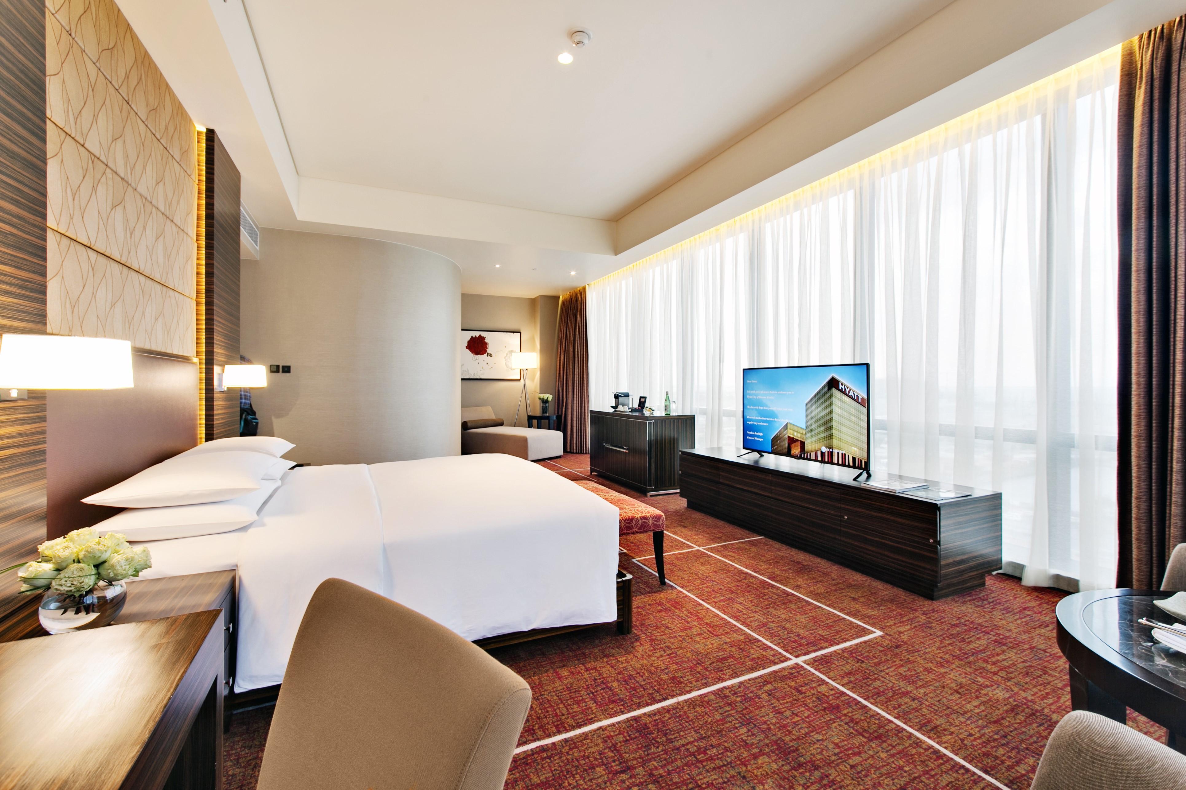 Hyatt Regency Manila City Of Dreams Paranaque City Екстериор снимка Deluxe Room
