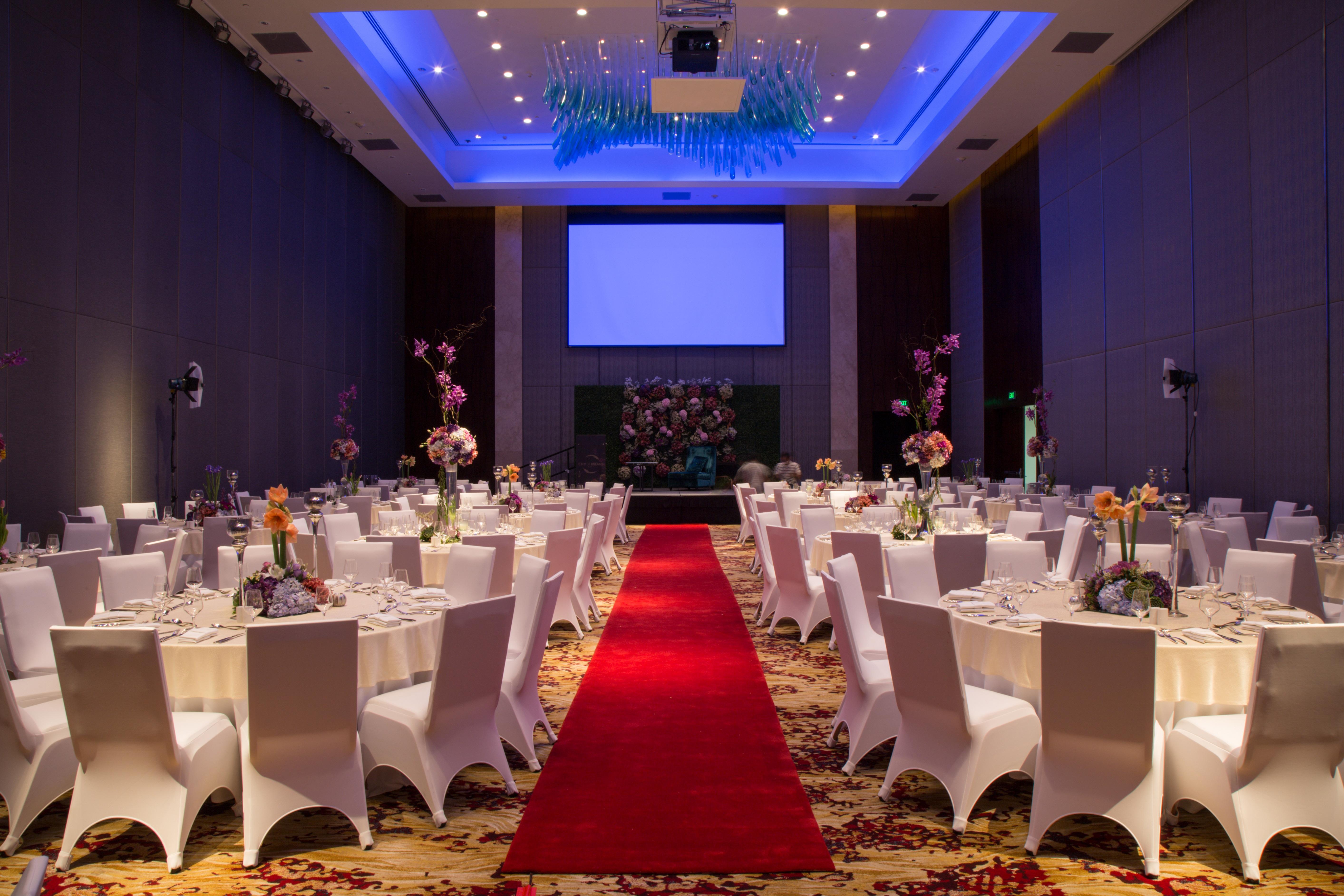 Hyatt Regency Manila City Of Dreams Paranaque City Екстериор снимка The ballroom of the hotel
