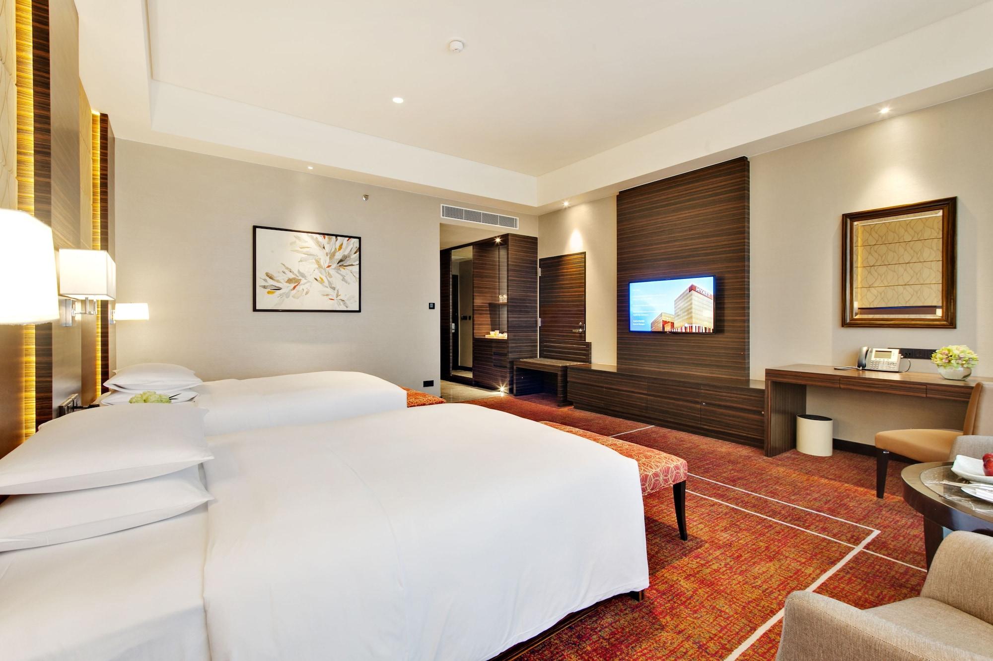 Hyatt Regency Manila City Of Dreams Paranaque City Екстериор снимка Deluxe Room