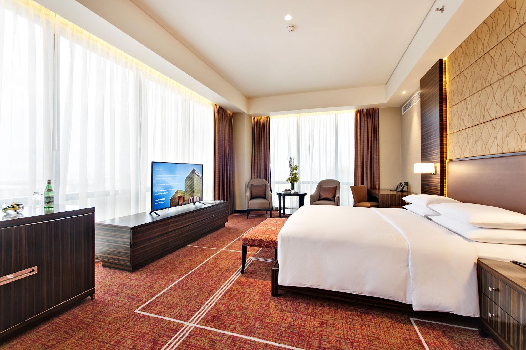 Hyatt Regency Manila City Of Dreams Paranaque City Екстериор снимка Deluxe Room